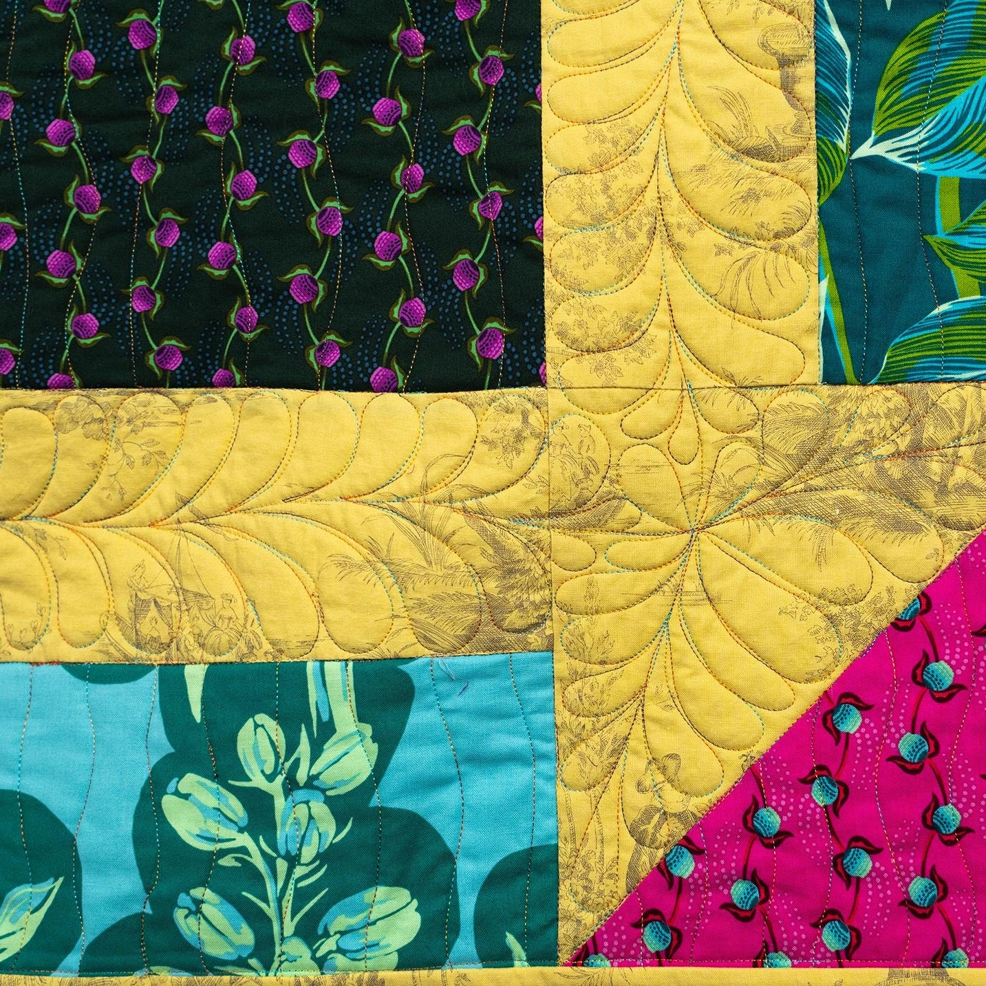 Colossal Churndash & Wall Quilt
