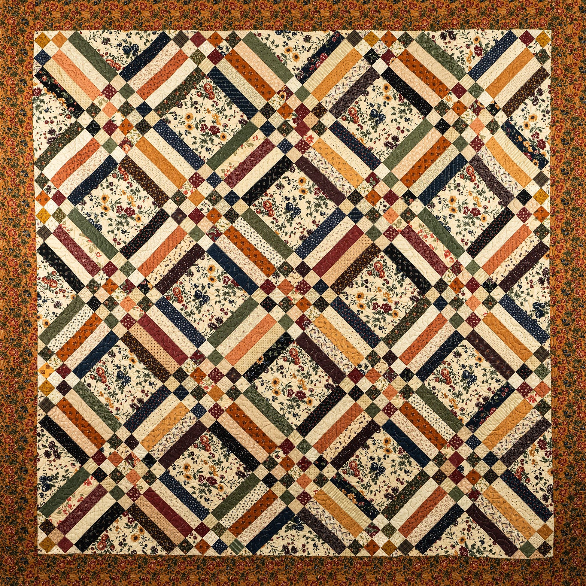 Colorful quilt with geometric pattern